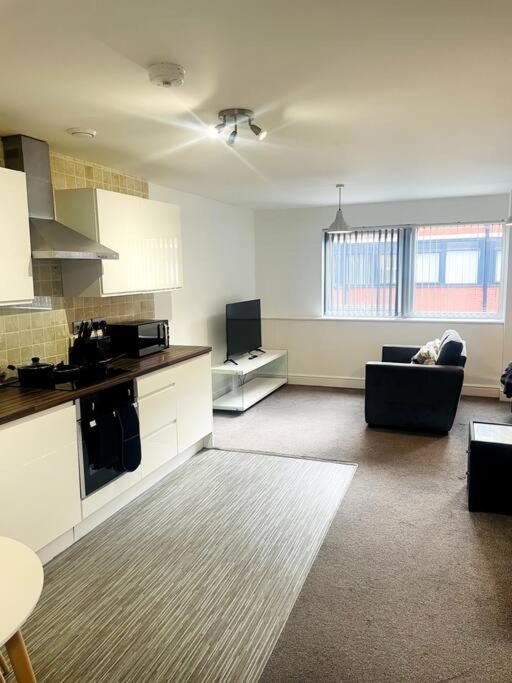 #215 1 Bed Serviced Apartment Derby Exterior foto